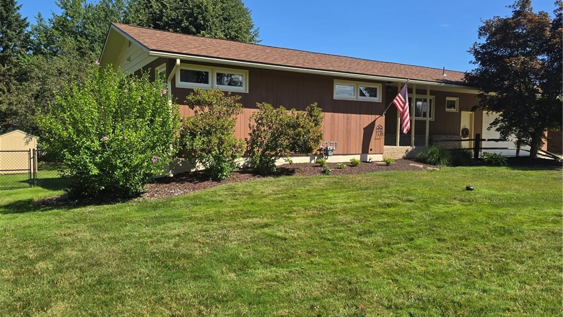 Property at 212 Cleveland Avenue, Salina, NY 13088 5