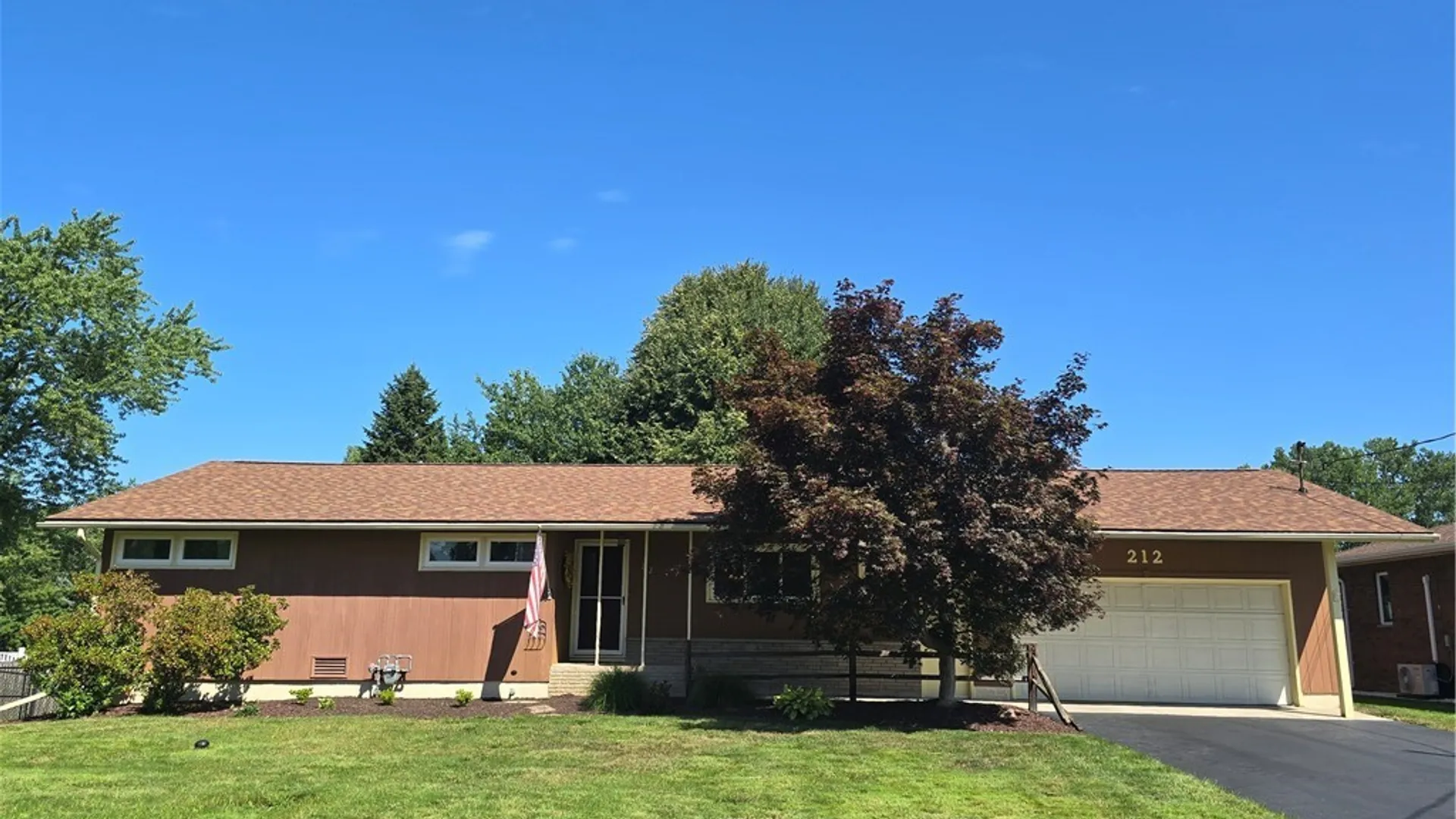 Property at 212 Cleveland Avenue, Salina, NY 13088 6