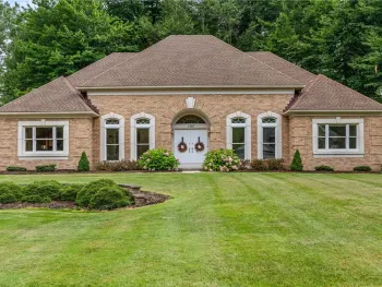 Property at 1507 Fallen Leaf, Webster, NY 14580