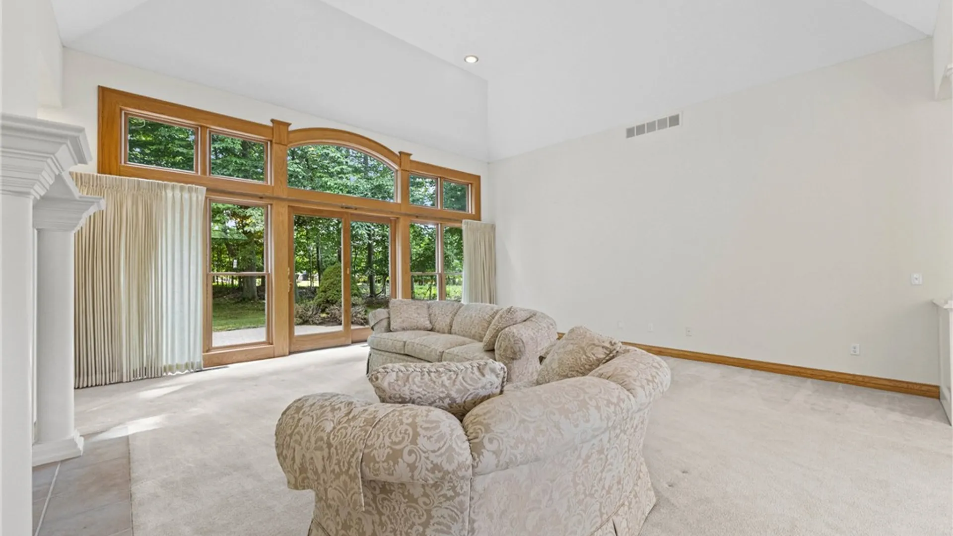 Property at 1507 Fallen Leaf, Webster, NY 14580 8