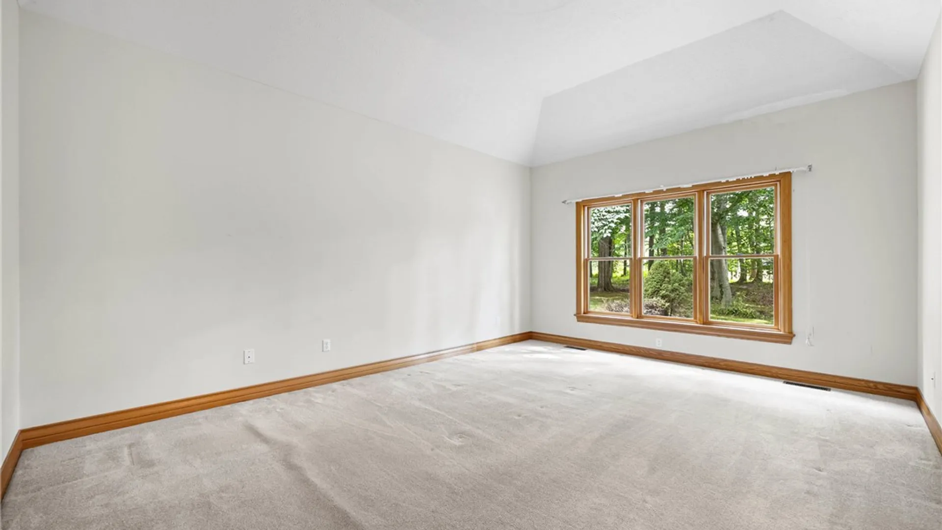 Property at 1507 Fallen Leaf, Webster, NY 14580 27