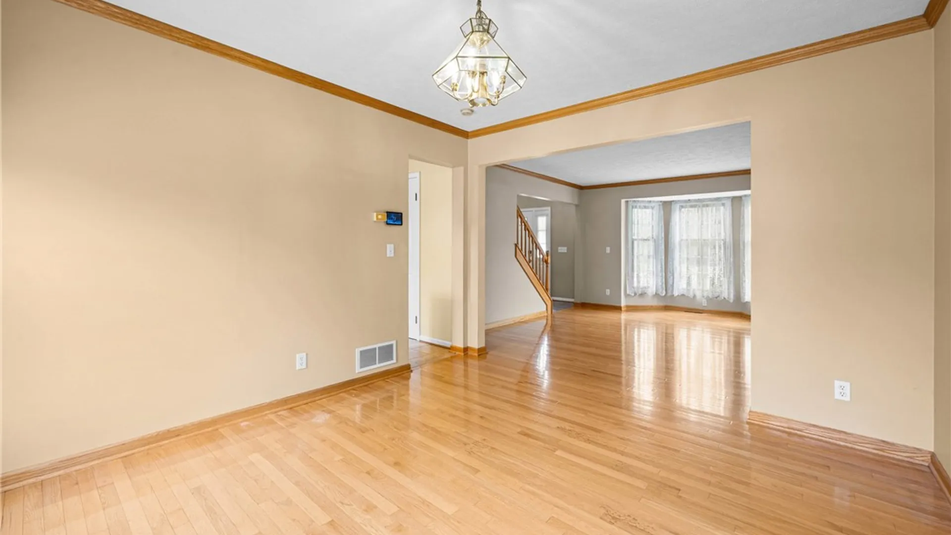 Property at 97 Wakecliffe Dr, Greece, NY 14616 7