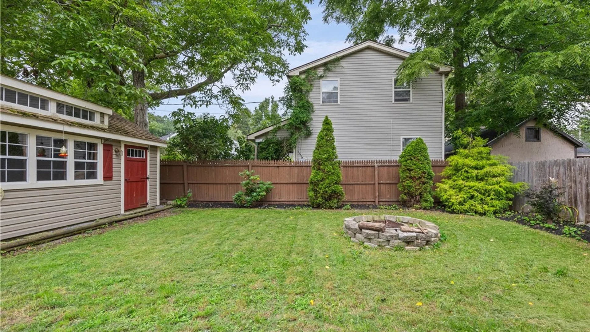 Property at 11 Seacliffe Road, Irondequoit, NY 14622 38