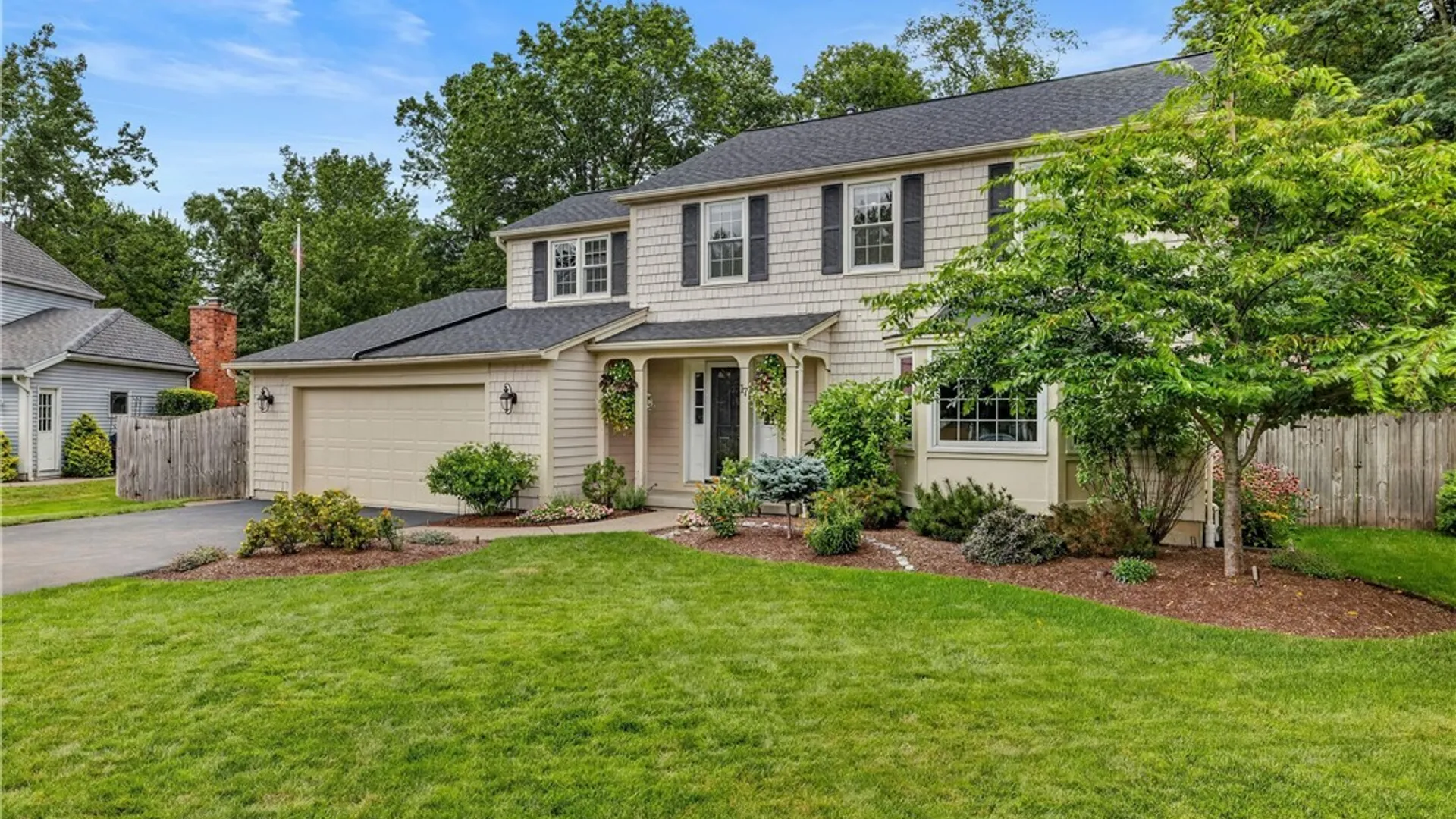Property at 17 Sherrelwood Court, Amherst, NY 14221 42