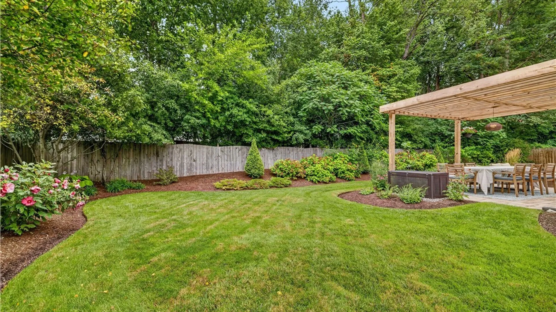 Property at 17 Sherrelwood Court, Amherst, NY 14221 40