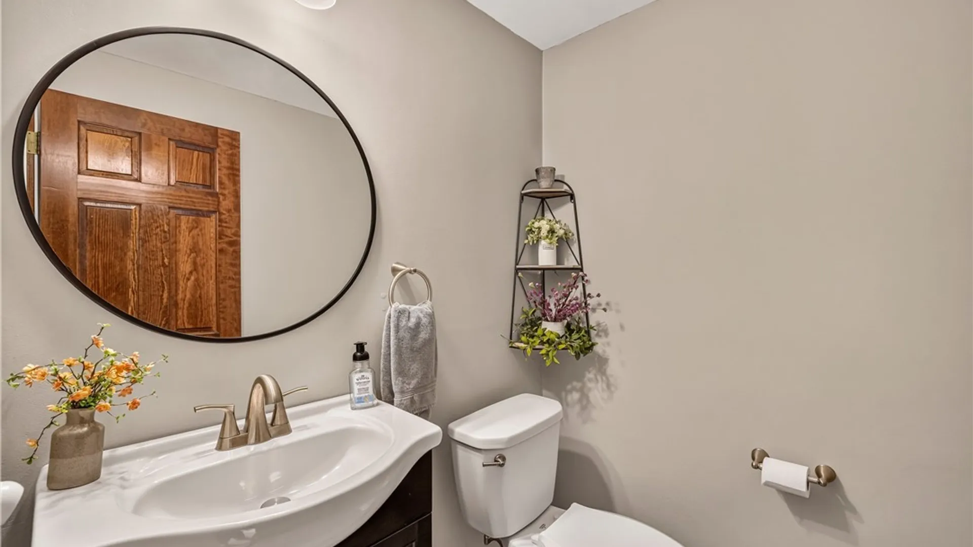 Property at 17 Sherrelwood Court, Amherst, NY 14221 18