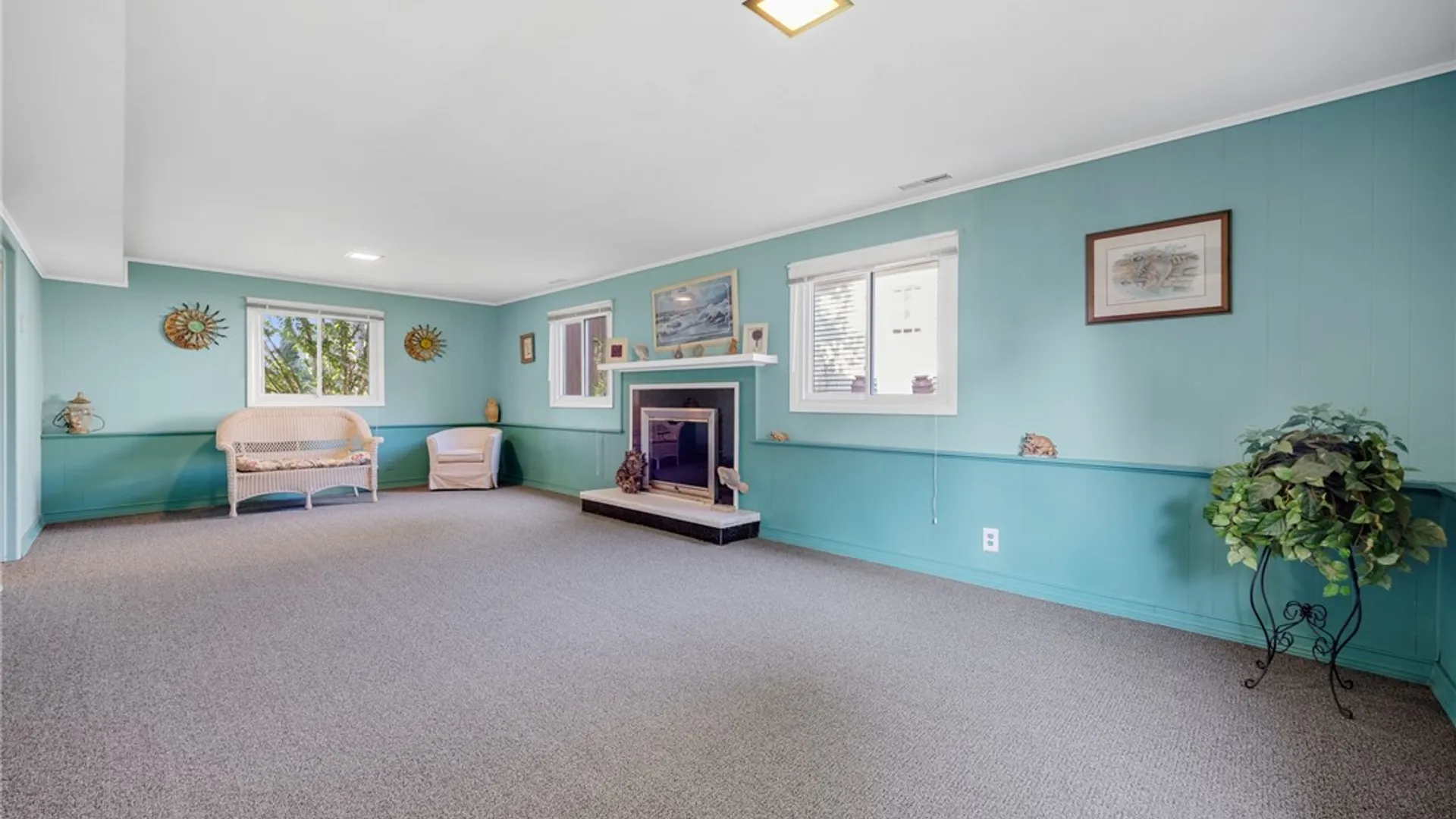 Property at 150 Eileen Drive, Greece, NY 14616 9