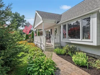 Property at 22 Packet Boat Drive, Perinton, NY 14450