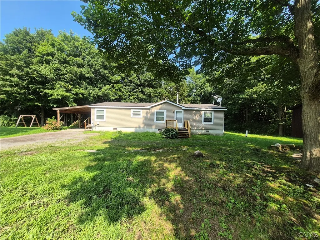 Property at 31875 County Route 179, Clayton, NY 13622