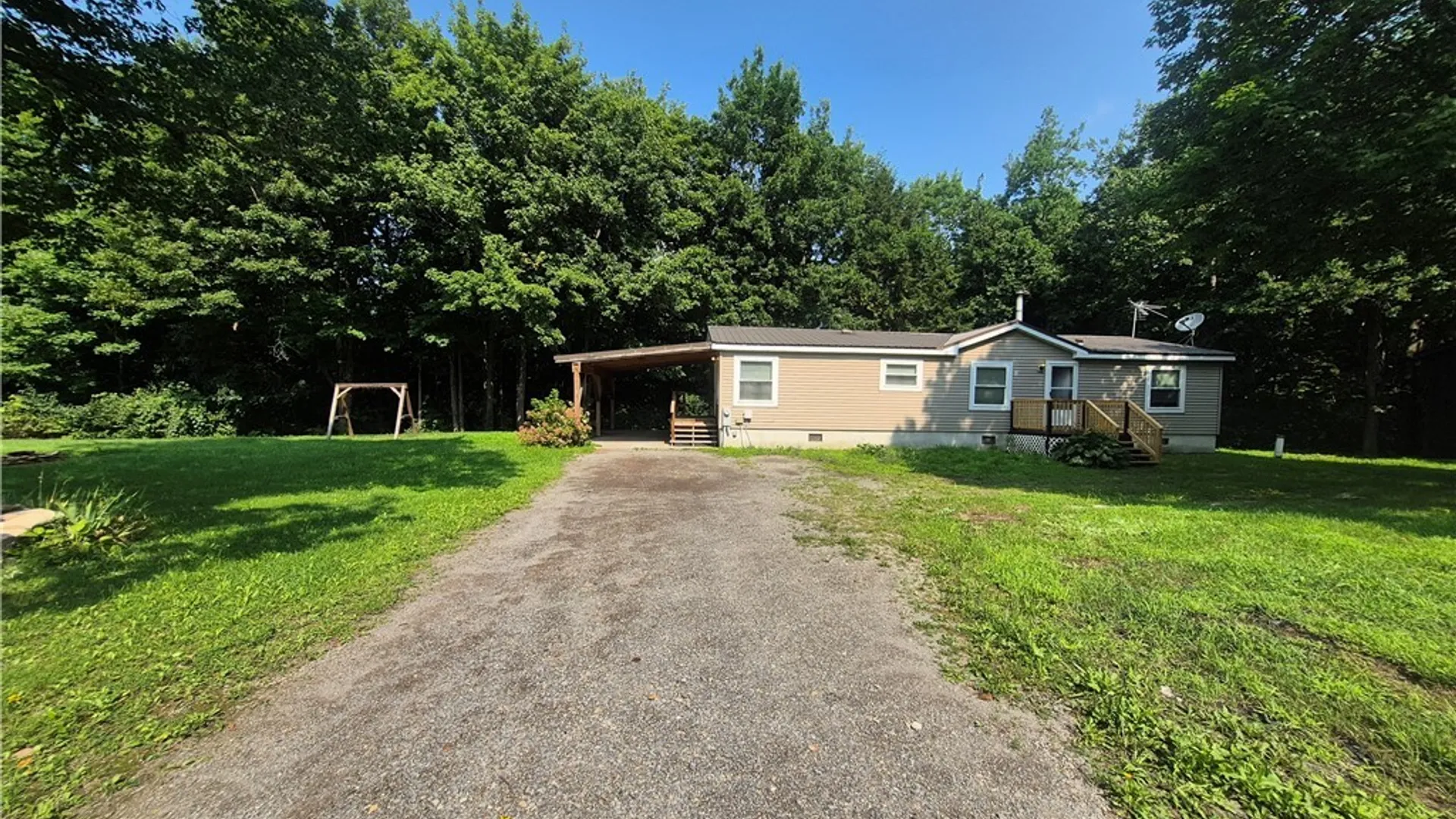 Property at 31875 County Route 179, Clayton, NY 13622 4