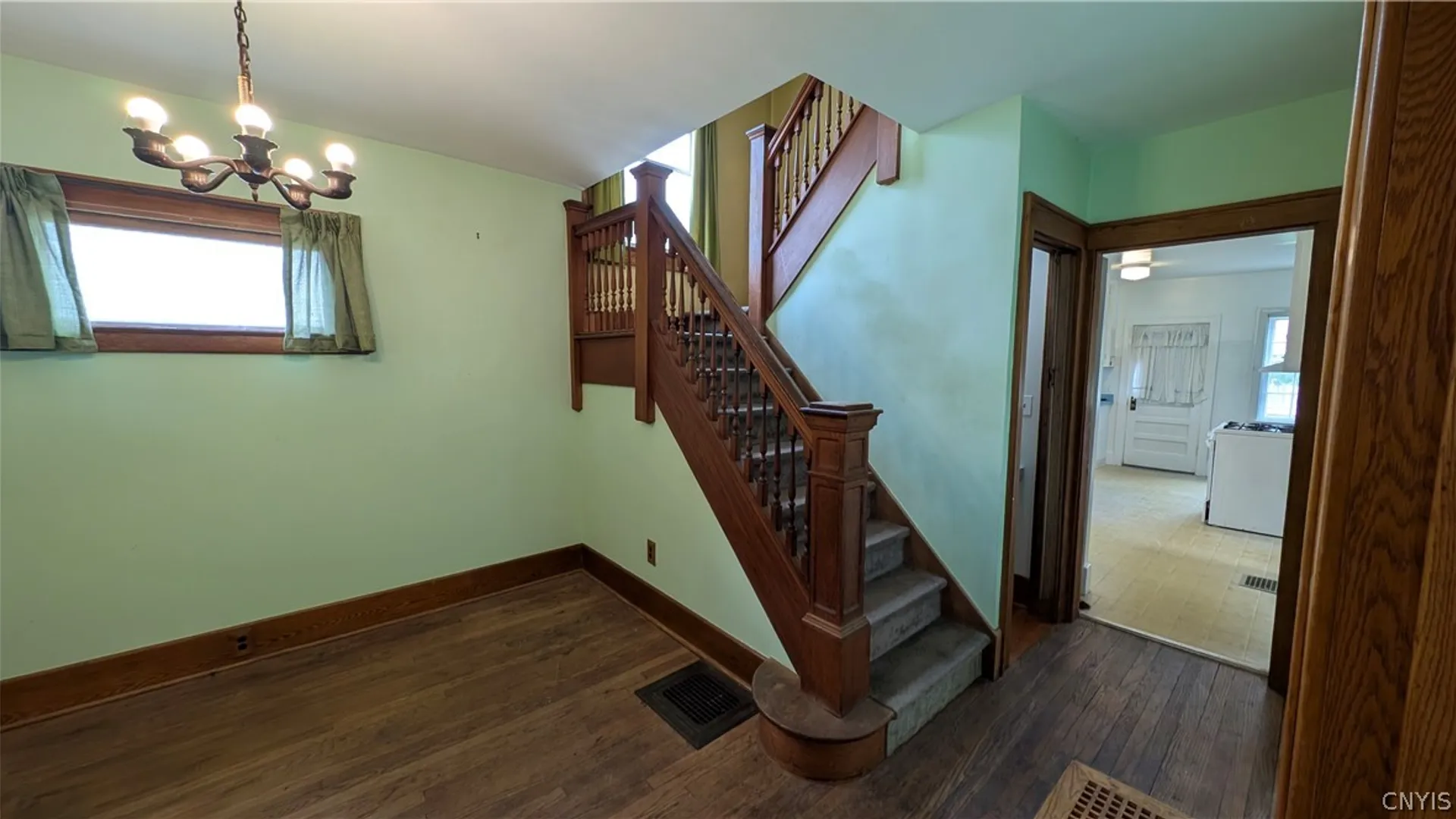 Property at 110 Allen Street, DeWitt, NY 13057 5