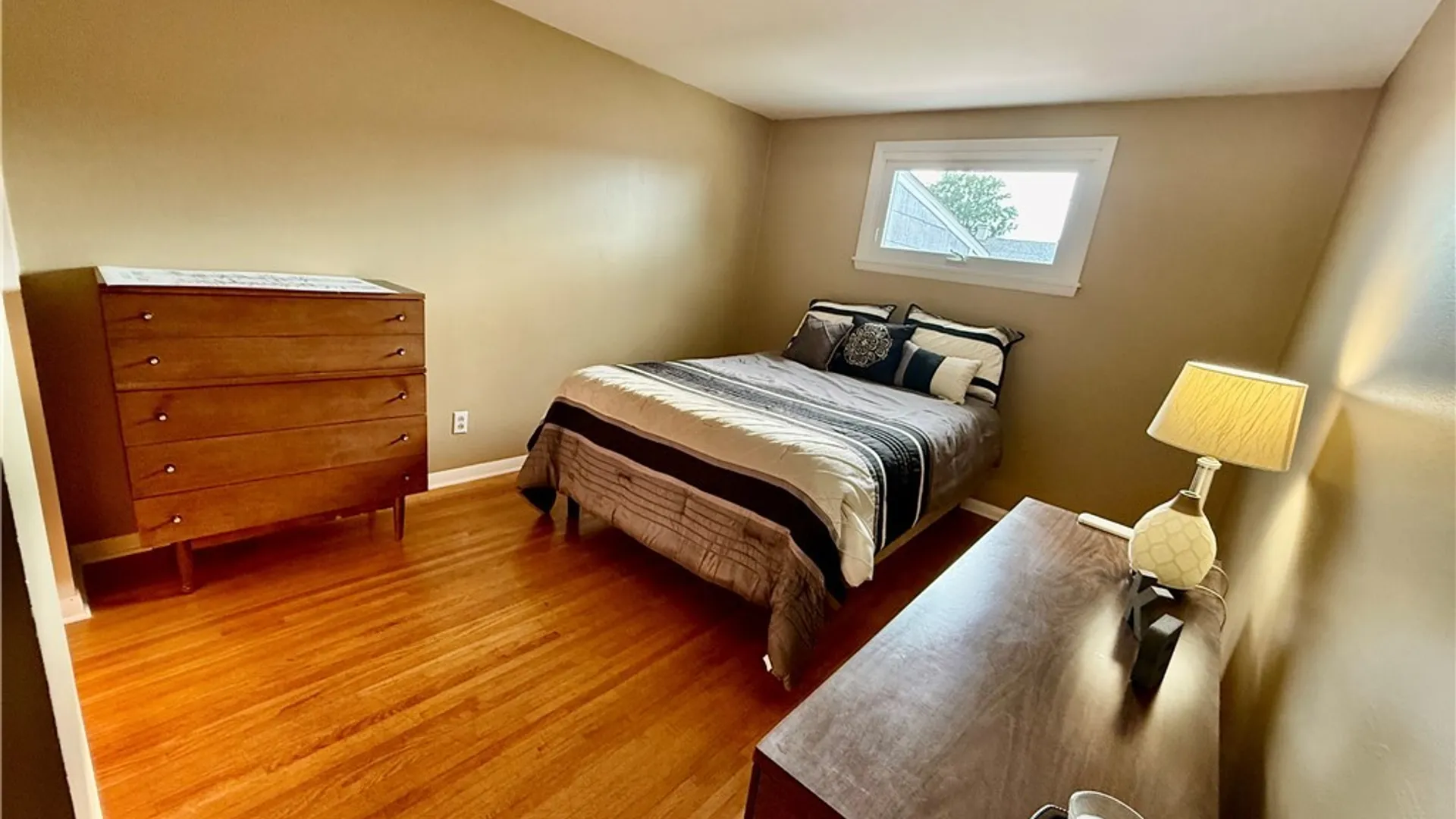 Property at 53 Angela Ln, Cheektowaga, NY 14225 17