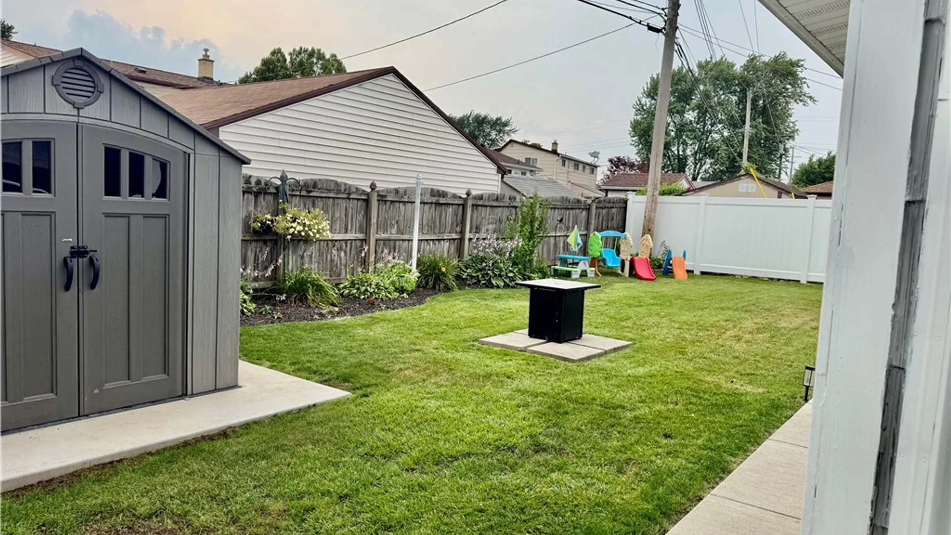 Property at 53 Angela Ln, Cheektowaga, NY 14225 41