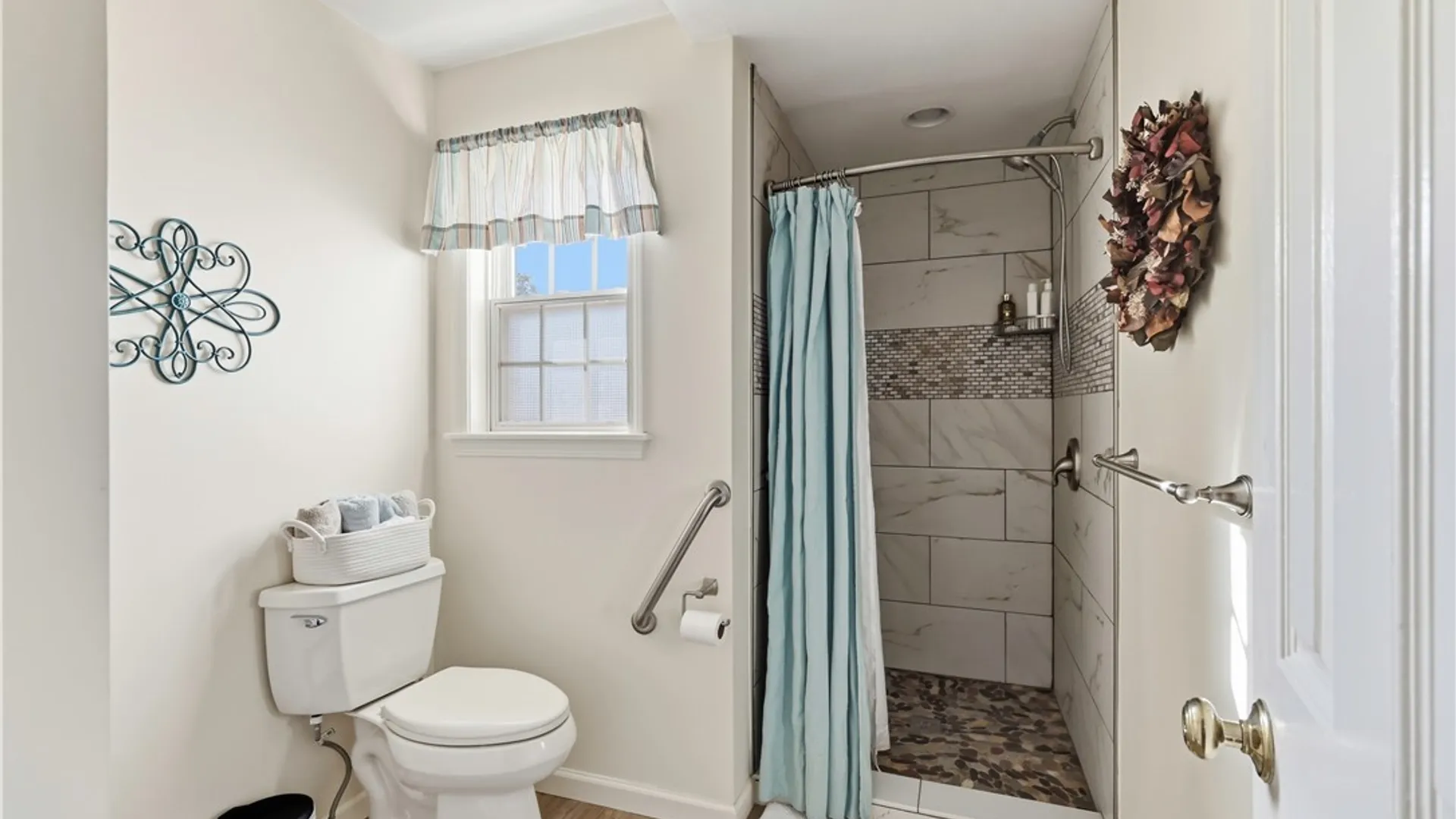 Property at 8277 Barksdale Lane, Manlius, NY 13104 17