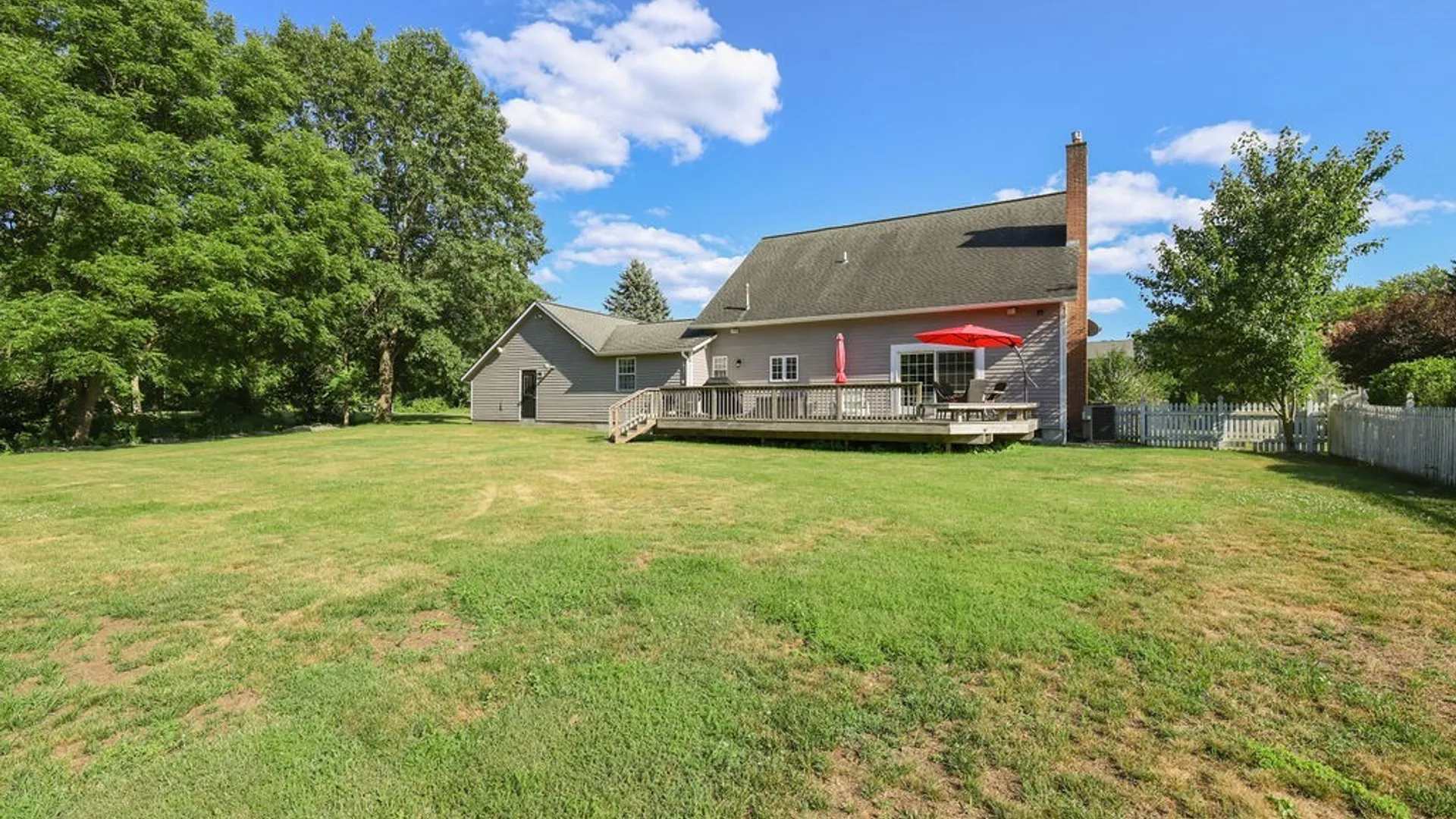 Property at 8277 Barksdale Lane, Manlius, NY 13104 34