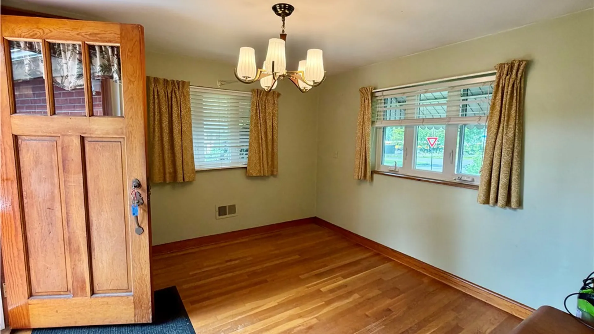 Property at 29 Orchard Street, Middletown, NY 12455 12