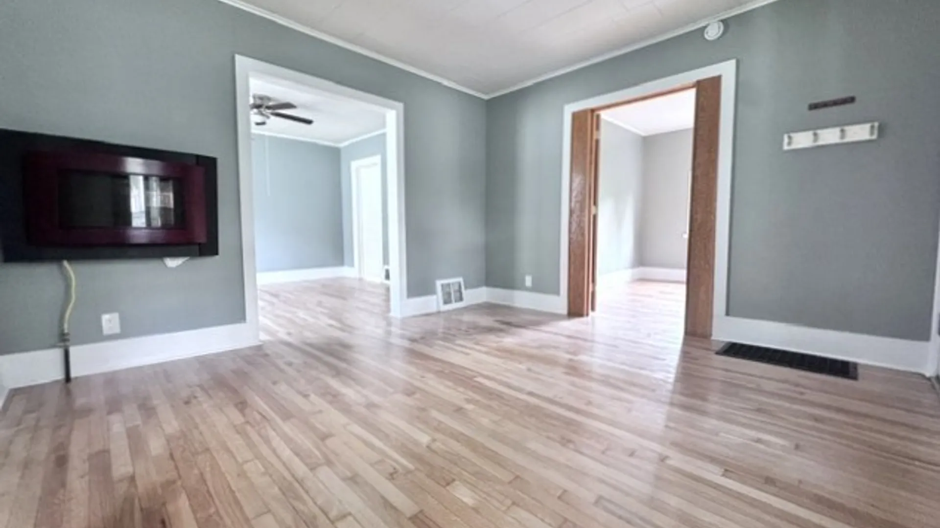 Property at 1213 Kellogg Avenue, Utica, NY 13502 11