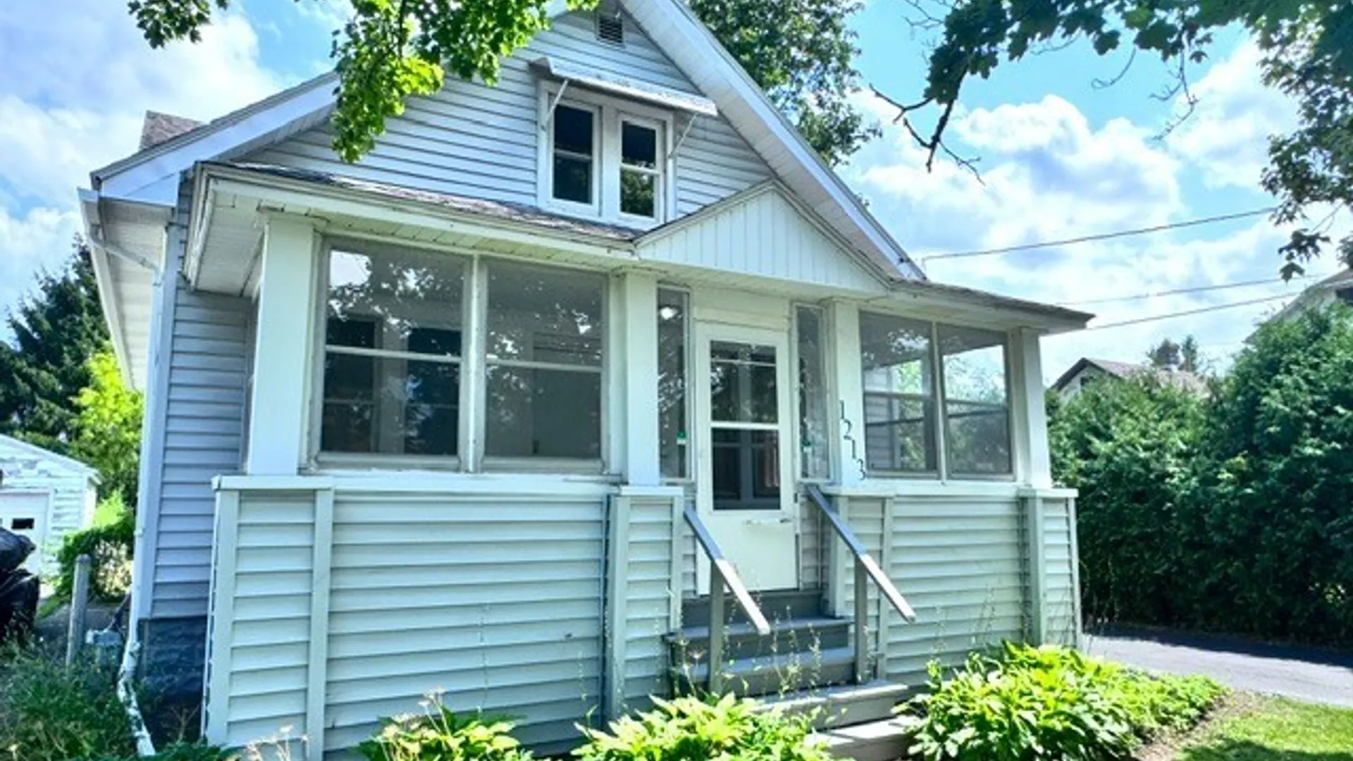 Property at 1213 Kellogg Avenue, Utica, NY 13502 5