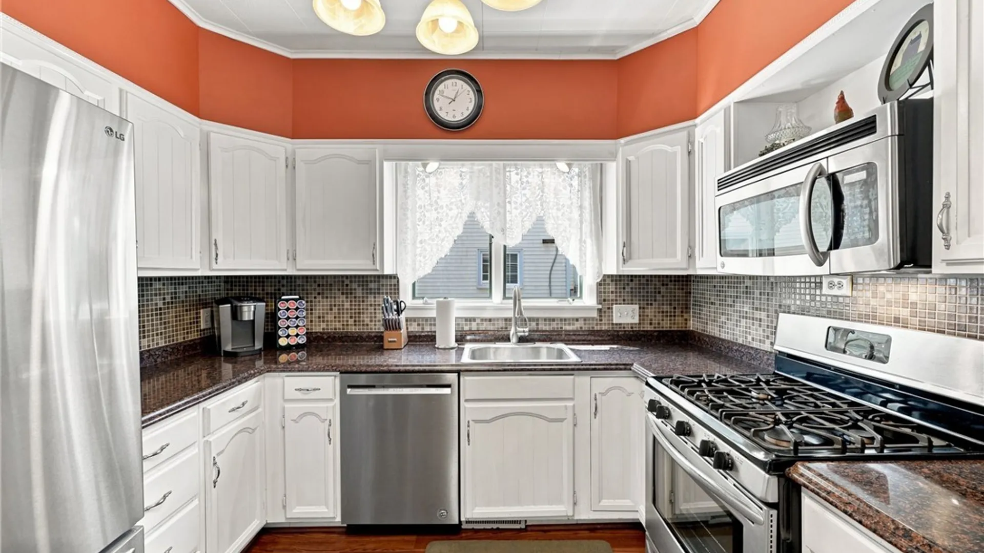 Property at 31 Vernon Avenue, Batavia City, NY 14020 17