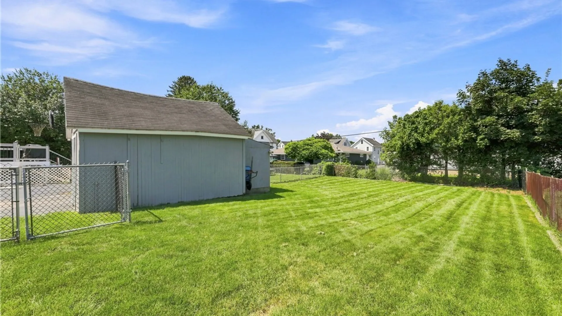 Property at 31 Vernon Avenue, Batavia City, NY 14020 37