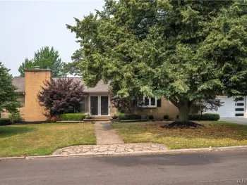 Property at 10 Randwood Lane, Buffalo, NY 14216