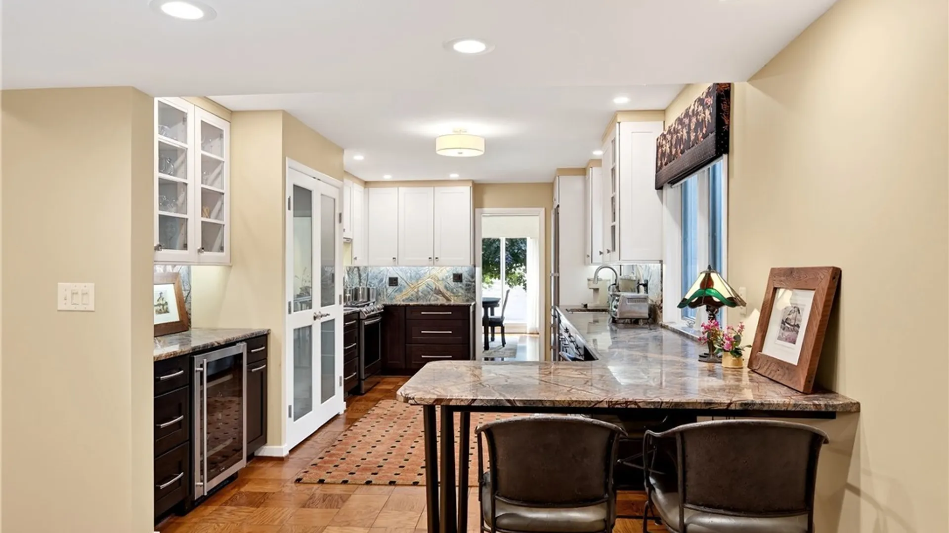 Property at 10 Randwood Lane, Buffalo, NY 14216 18