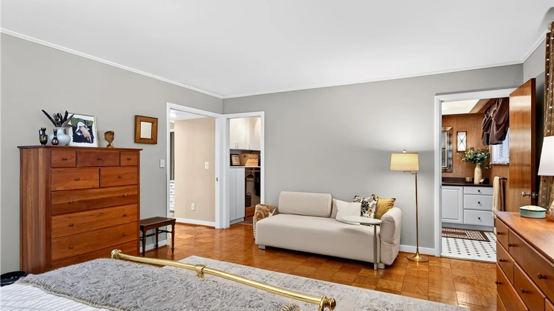 Property at 10 Randwood Lane, Buffalo, NY 14216 28