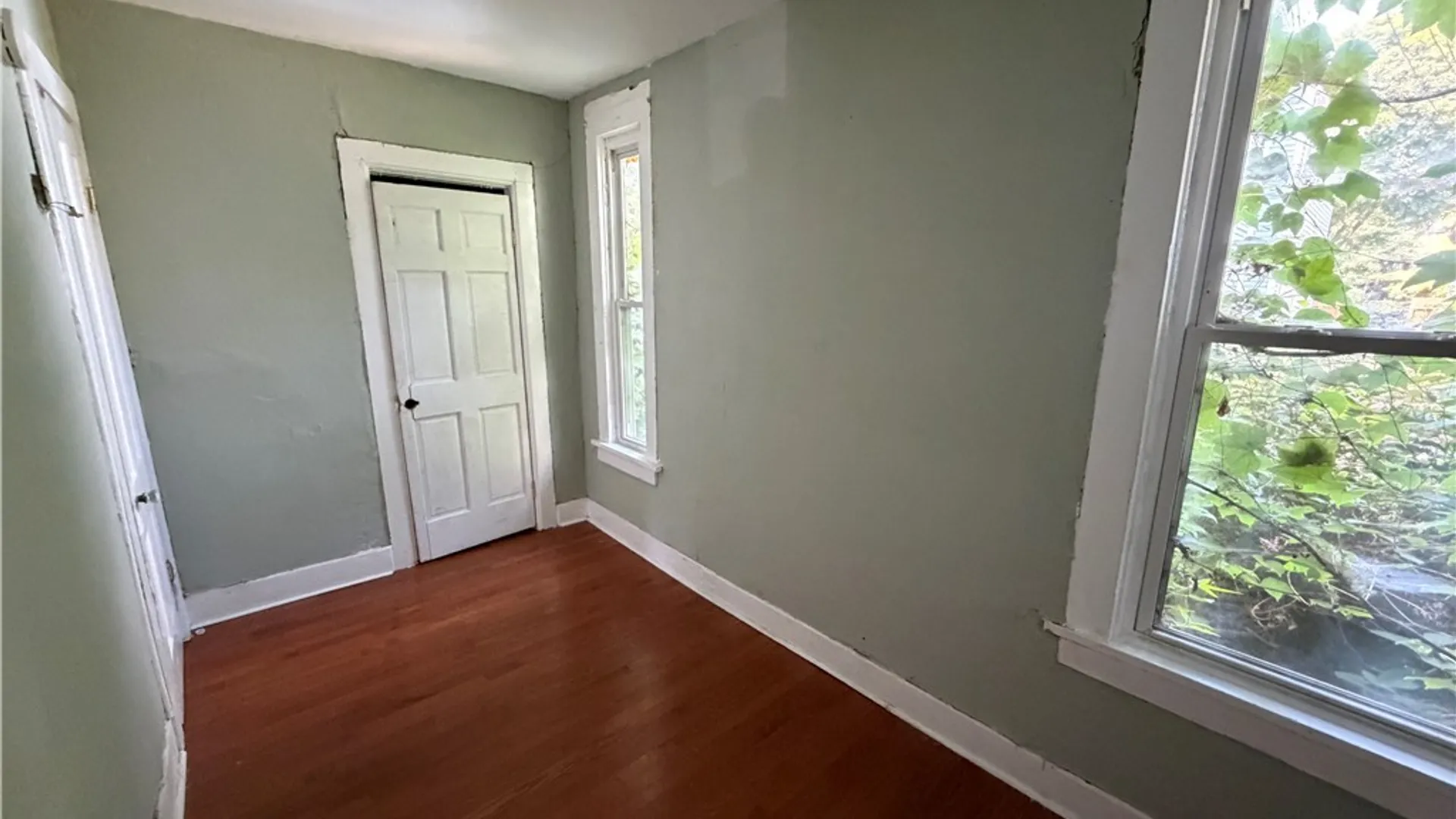 Property at 320 Maryland Street, Buffalo, NY 14201 14