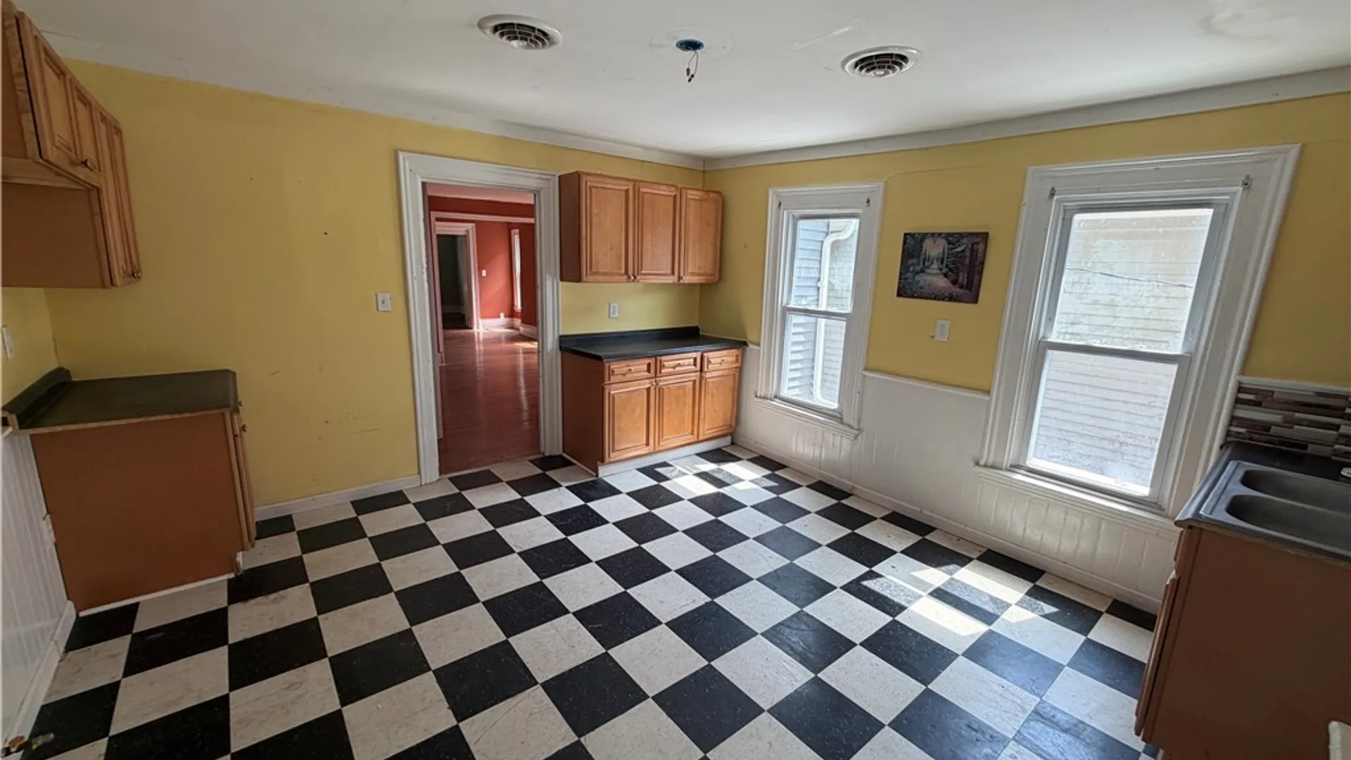 Property at 320 Maryland Street, Buffalo, NY 14201 30