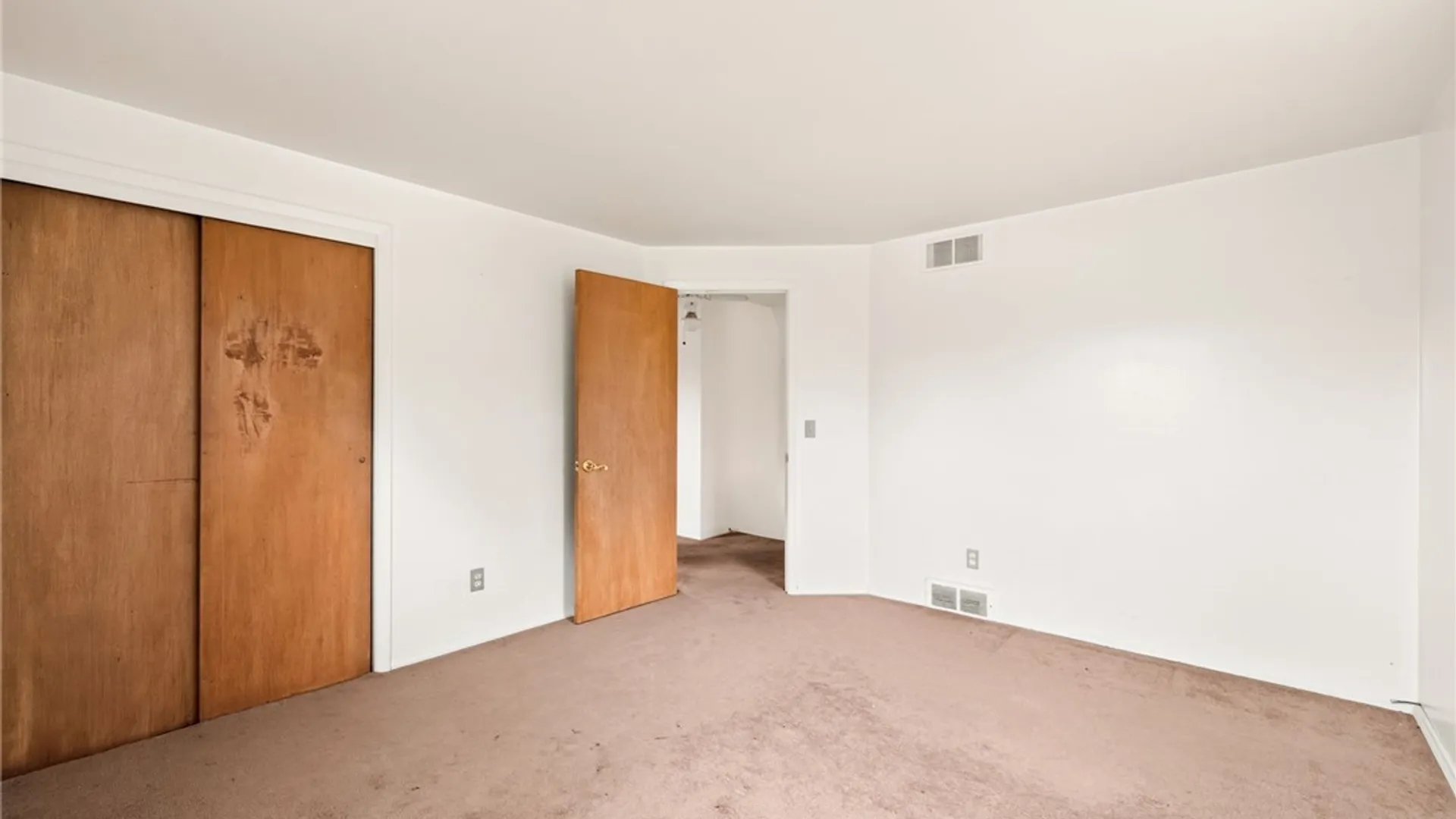 Property at 67 Pickdale Dr Drive, Greece, NY 14626 17