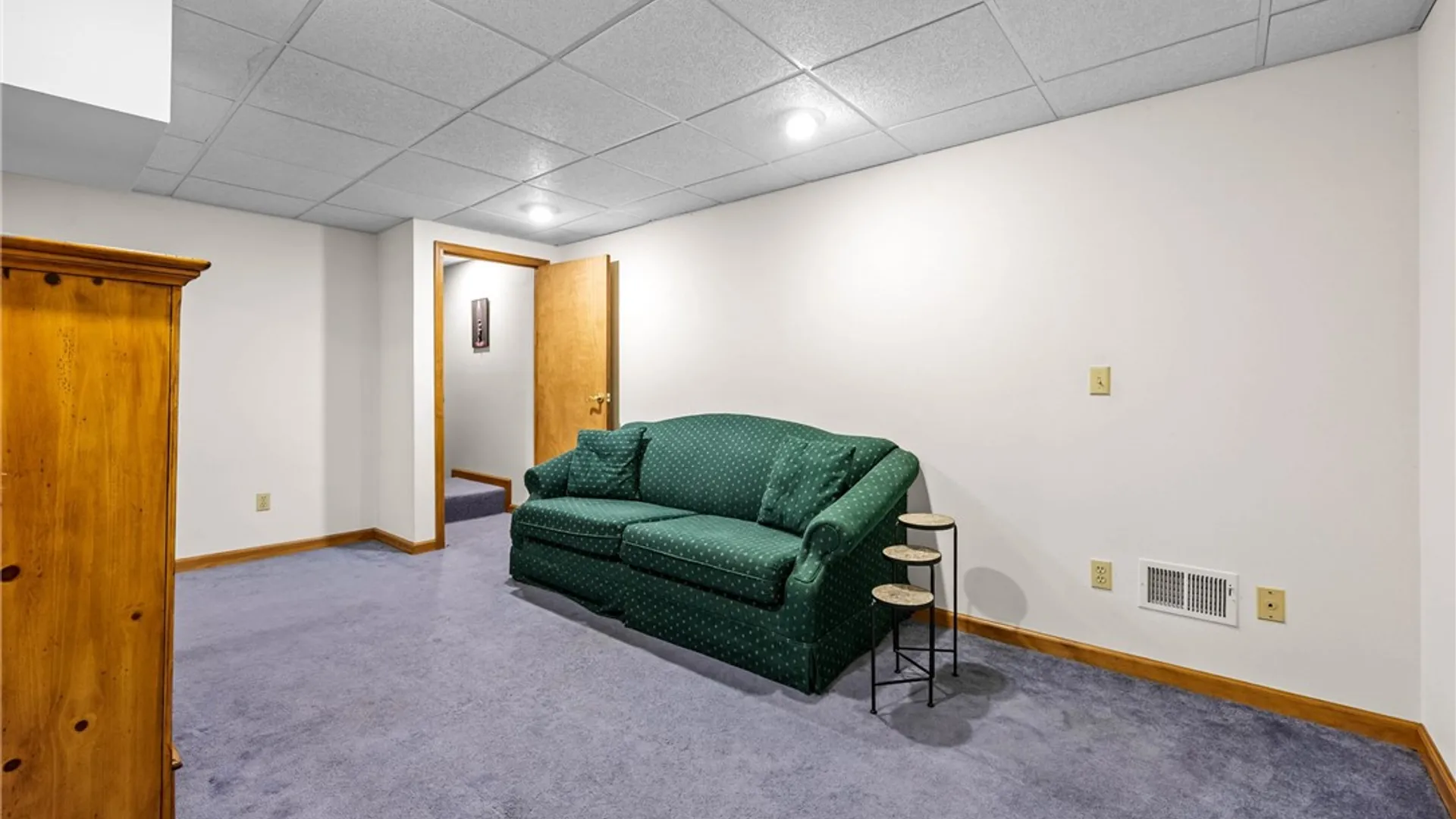 Property at 214 Weiland Woods Lane, Greece, NY 14626 37