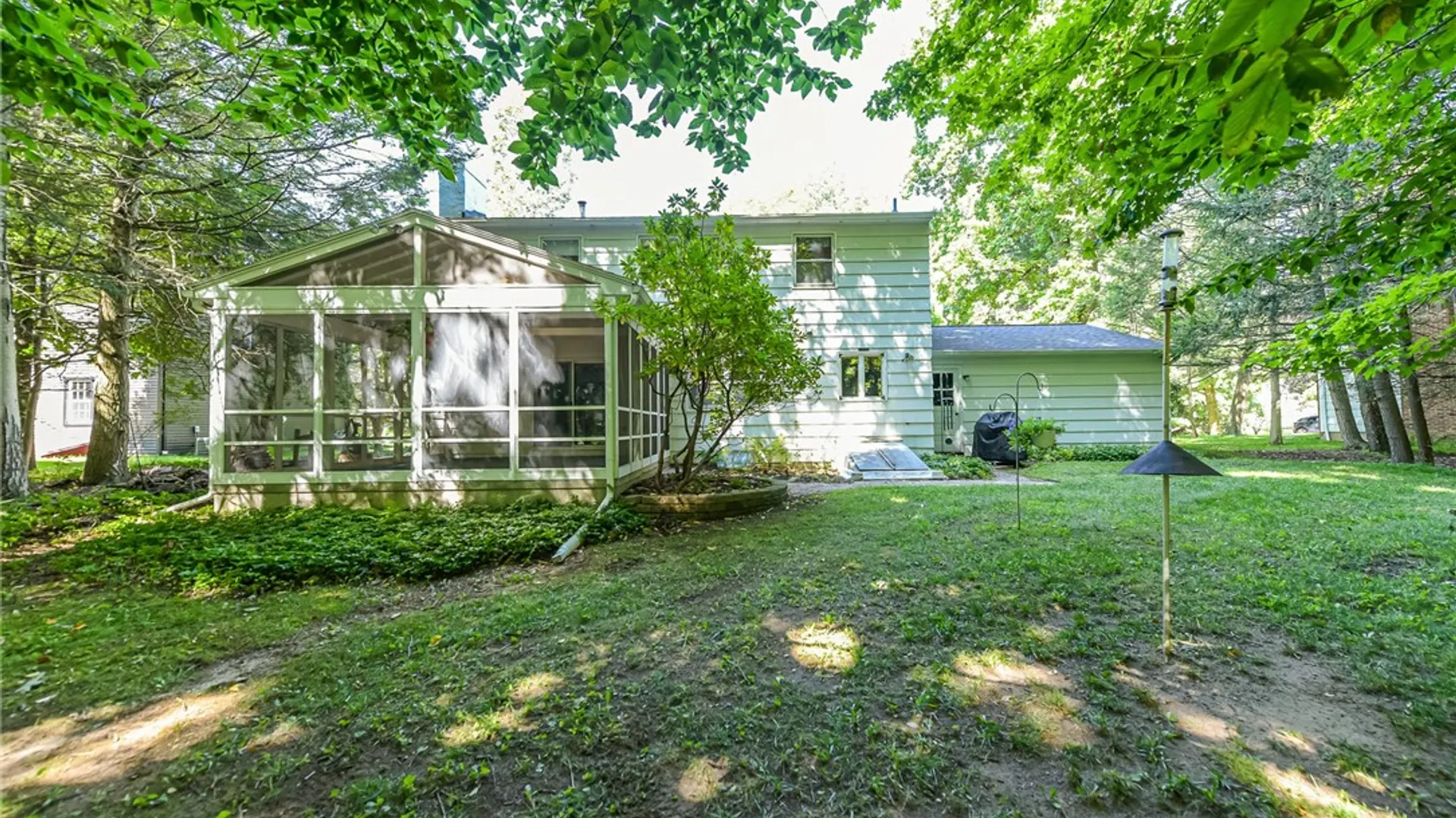 Property at 1216 Gerrads Cross, Webster, NY 14580 40