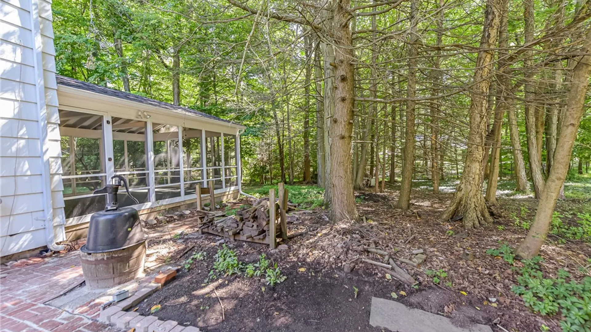 Property at 1216 Gerrads Cross, Webster, NY 14580 44