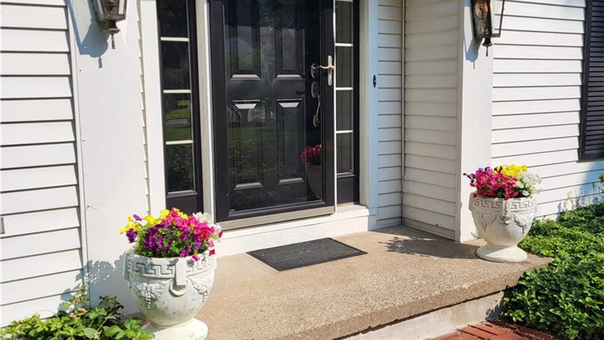 Property at 1216 Gerrads Cross, Webster, NY 14580 5