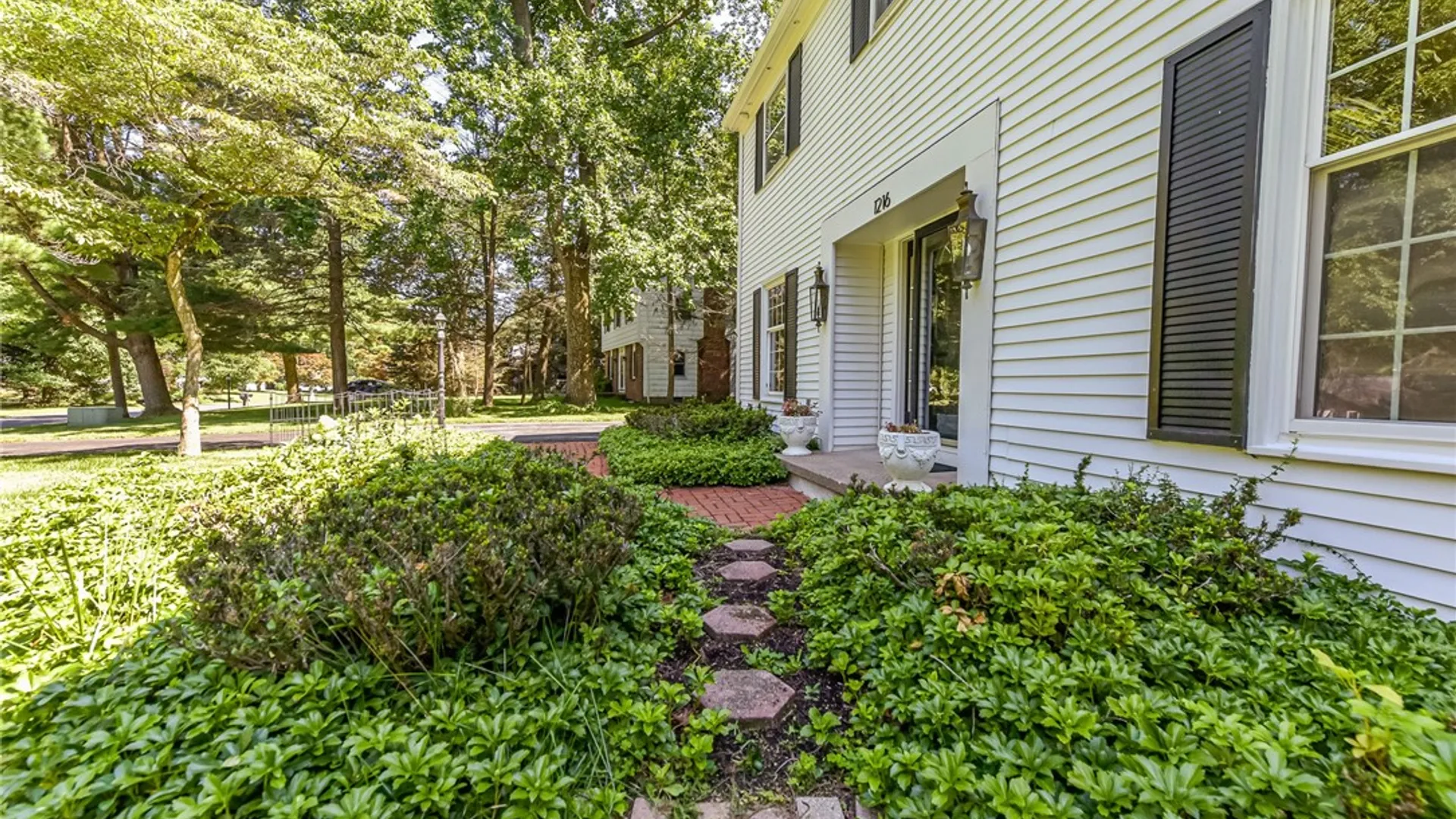Property at 1216 Gerrads Cross, Webster, NY 14580 6