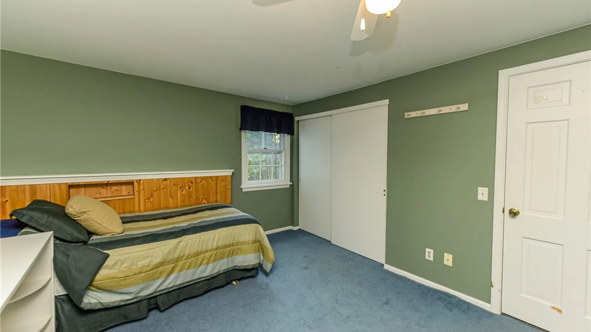 Property at 1216 Gerrads Cross, Webster, NY 14580 30