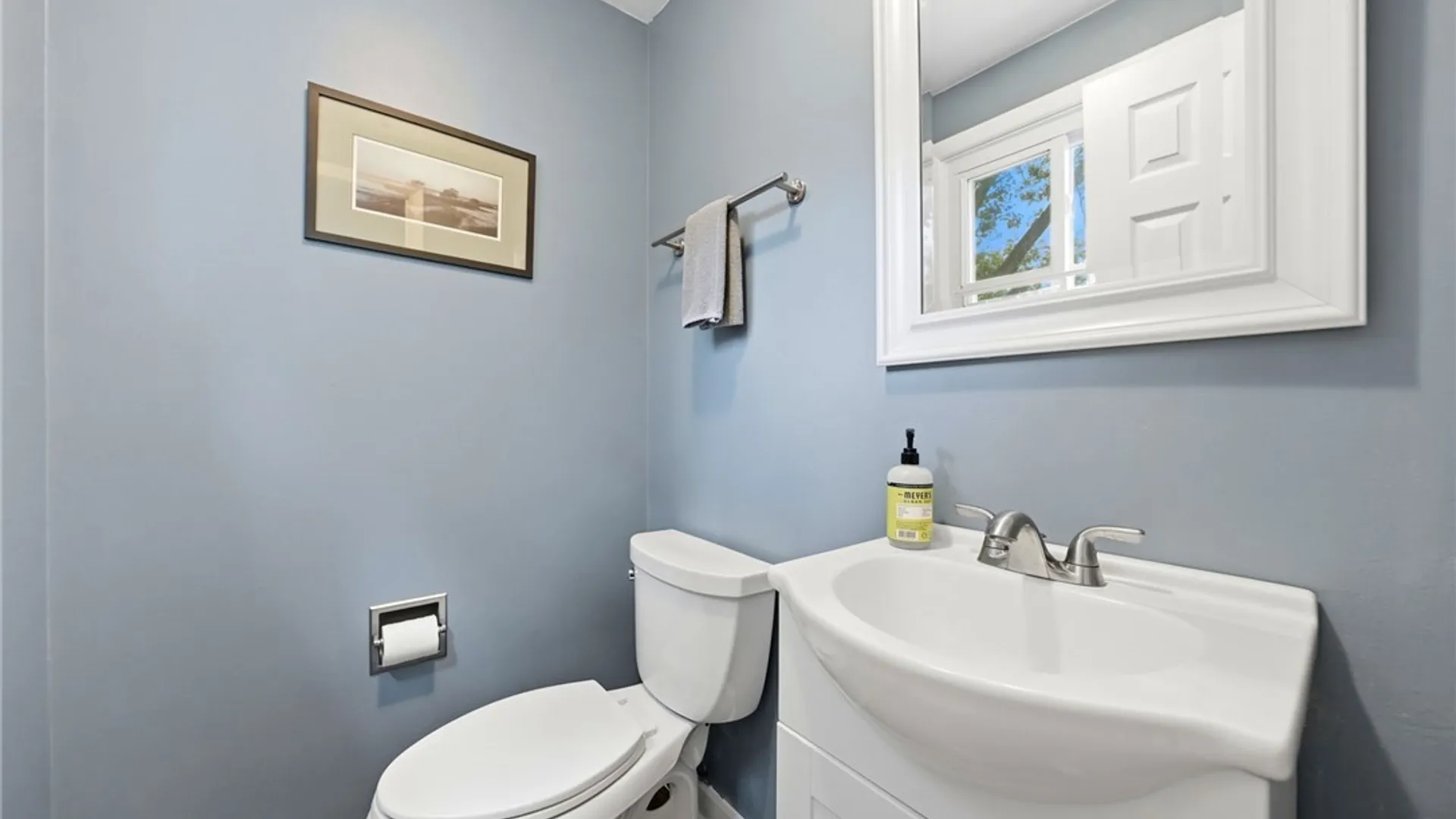 Property at 120 E Summerset Lane, Amherst, NY 14228 43