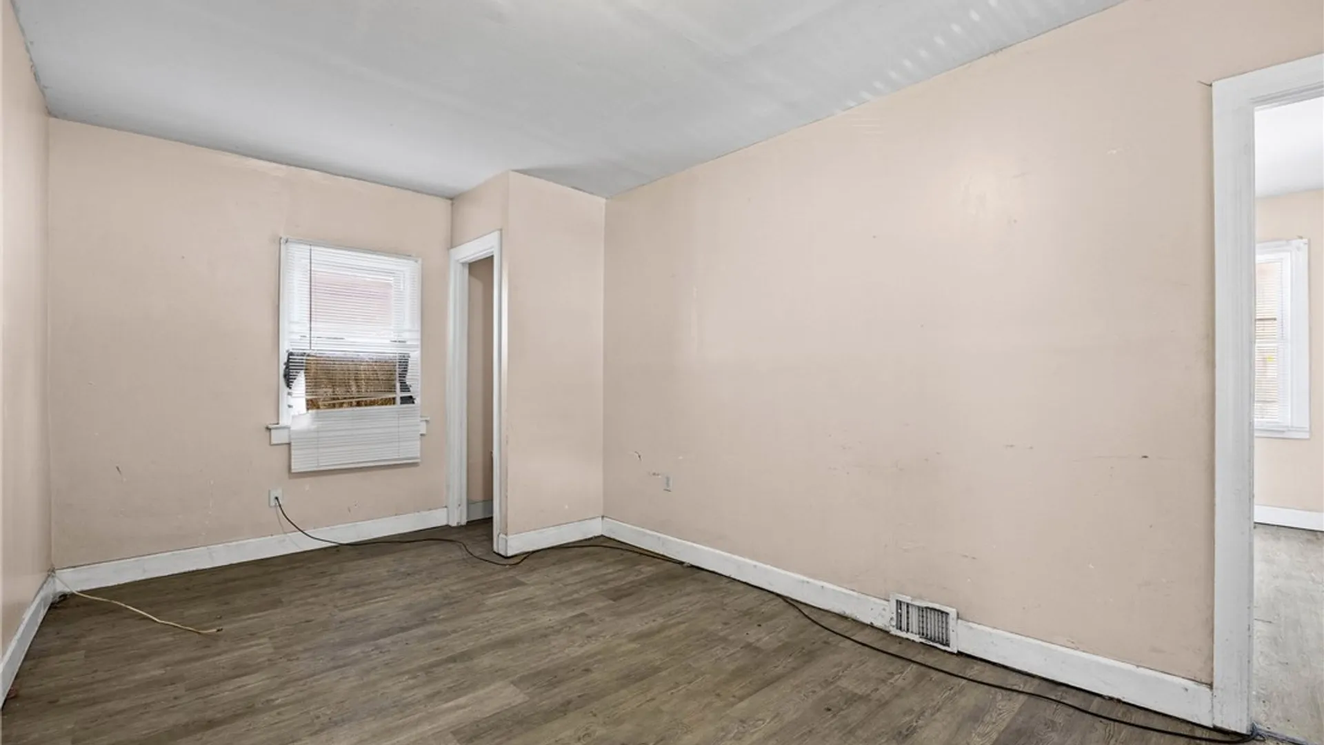 Property at 411 Jay Street, Rochester, NY 14611 15