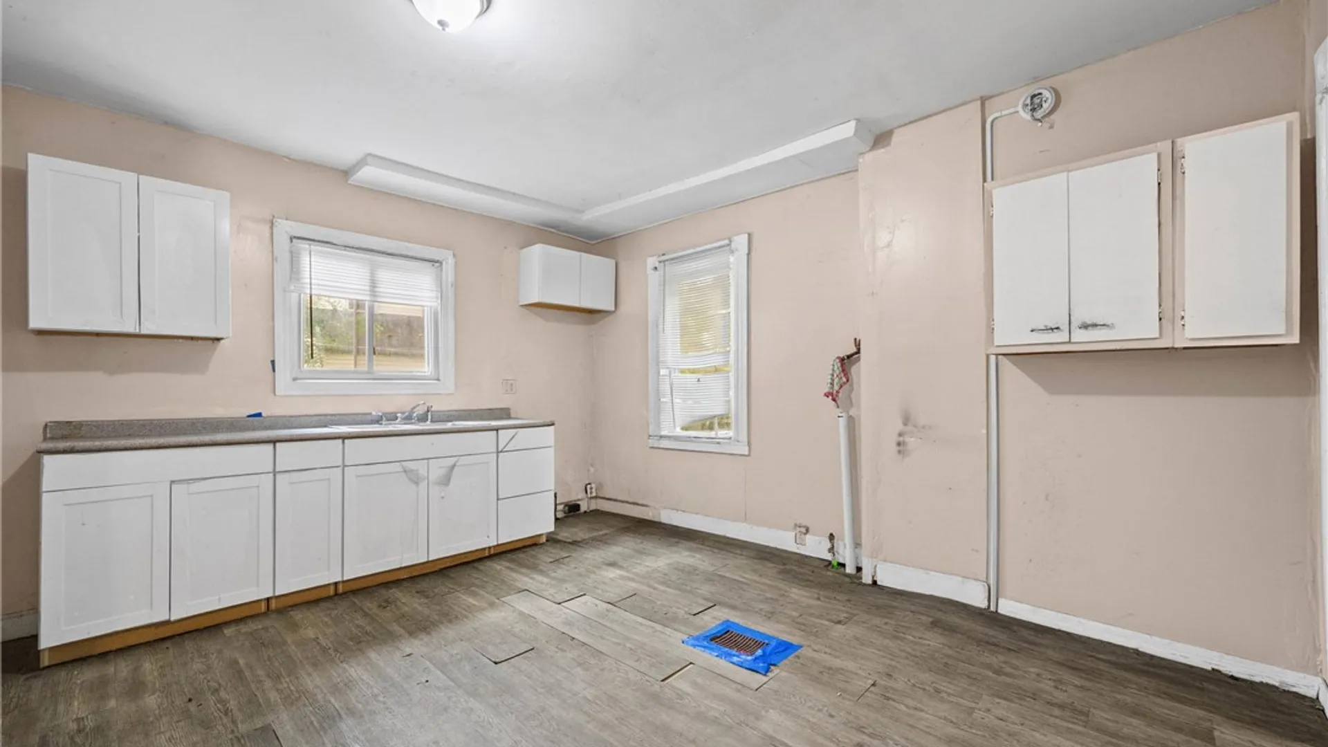 Property at 411 Jay Street, Rochester, NY 14611 11