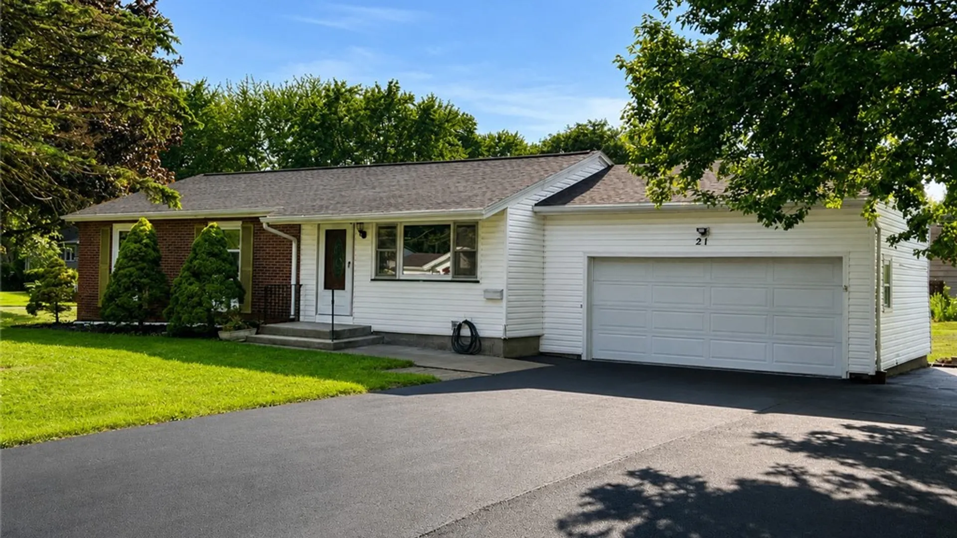 Property at 21 Emeralda Rd Road, Chili, NY 14624 19