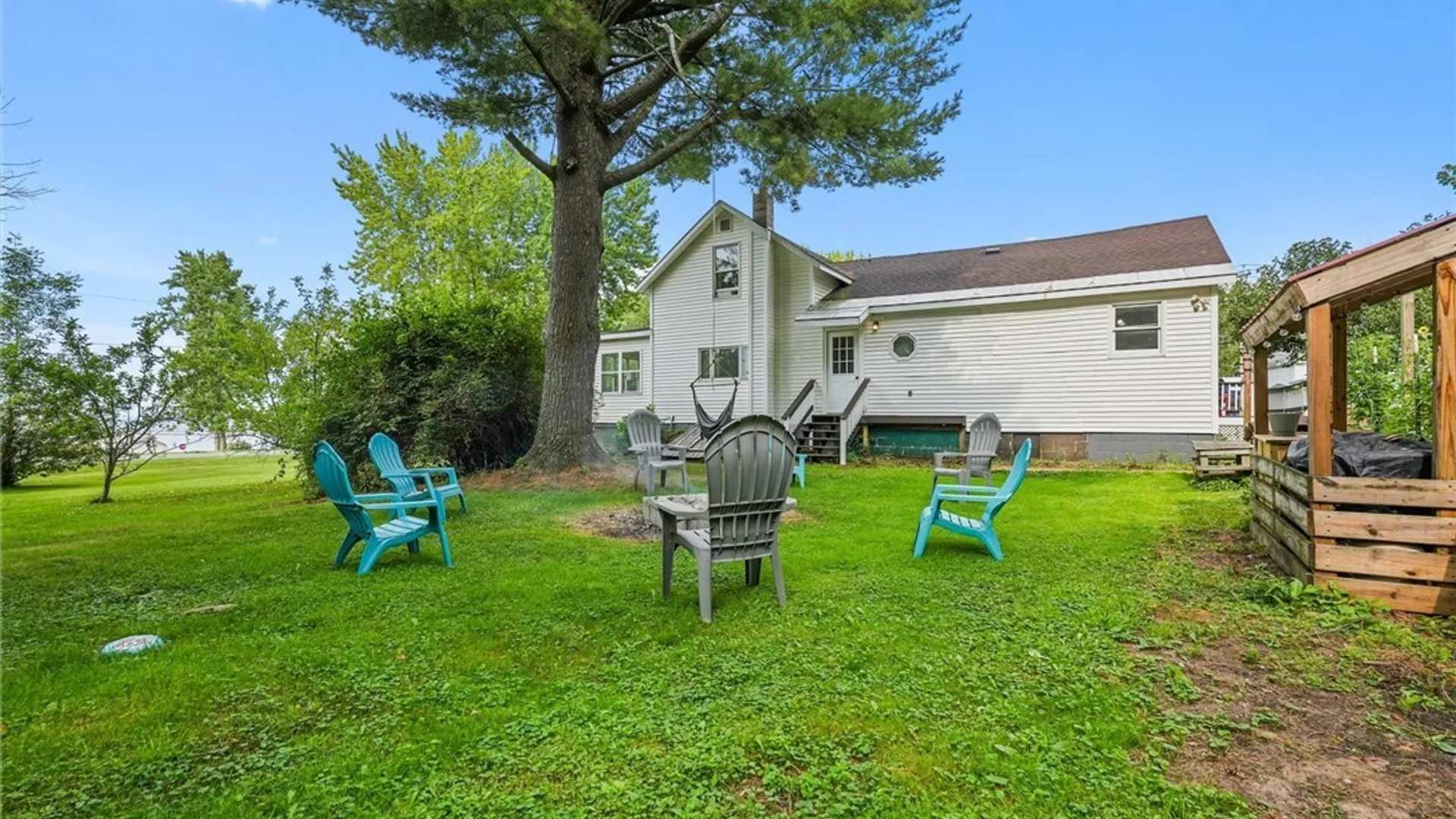 Property at 16 West Street, Constantia, NY 13042 41