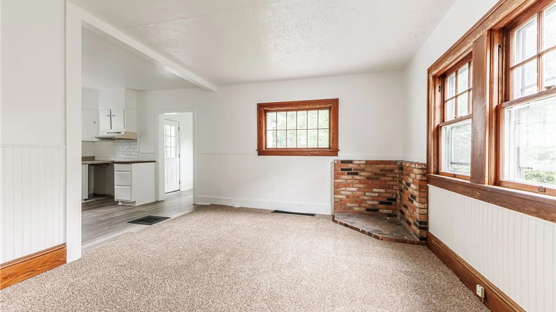 Property at 715 S Main St, Arcadia, NY 14513 9