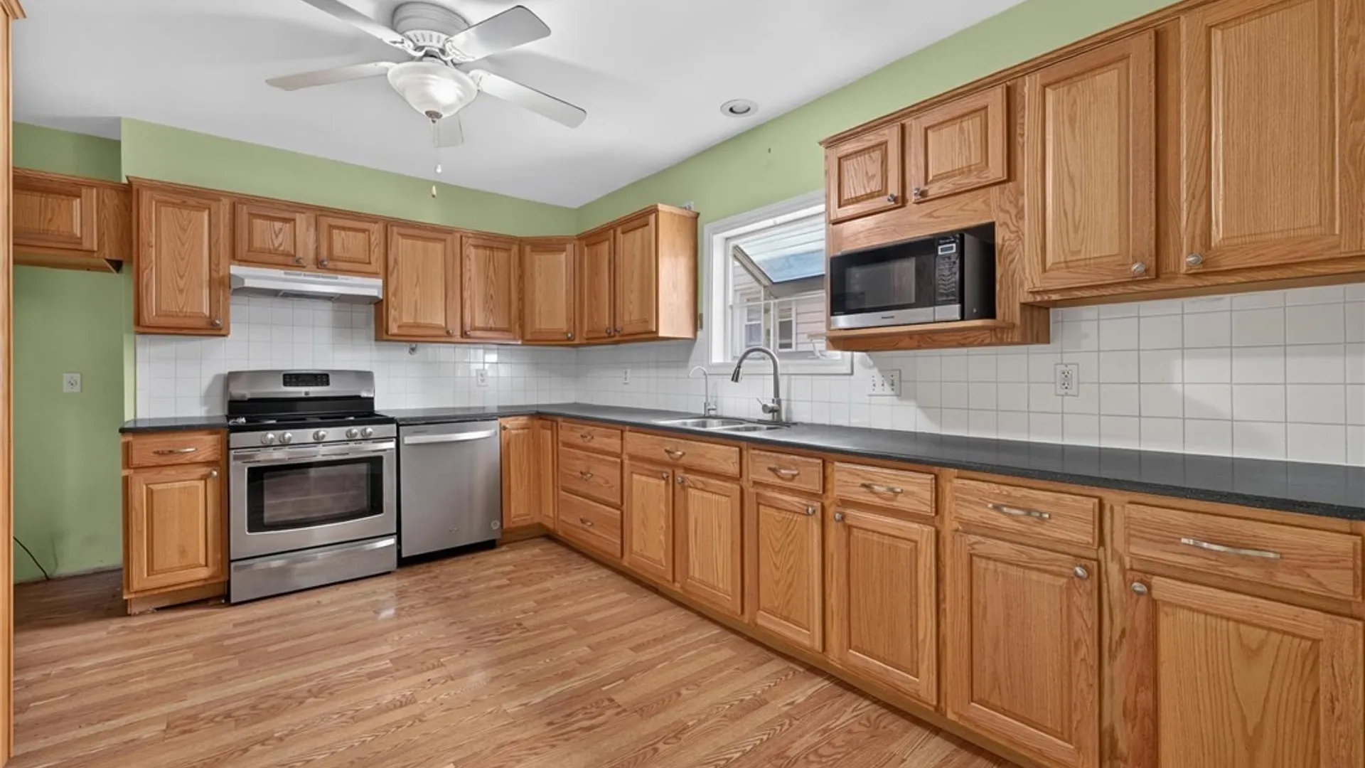 Property at 153 Indian Church Road, Buffalo, NY 14210 12