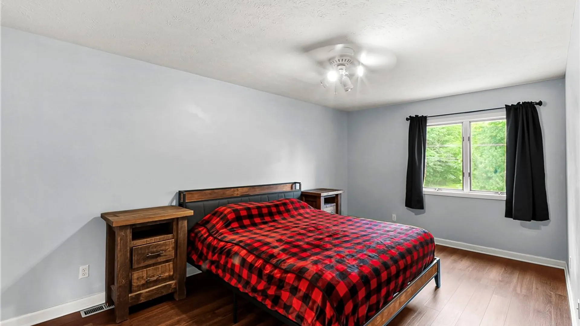 Property at 318 Webster Rd, Webster, NY 14580 18
