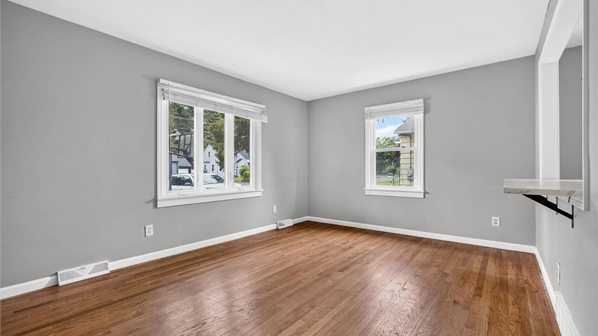 Property at 211 Windemere Road, Geddes, NY 13219 4