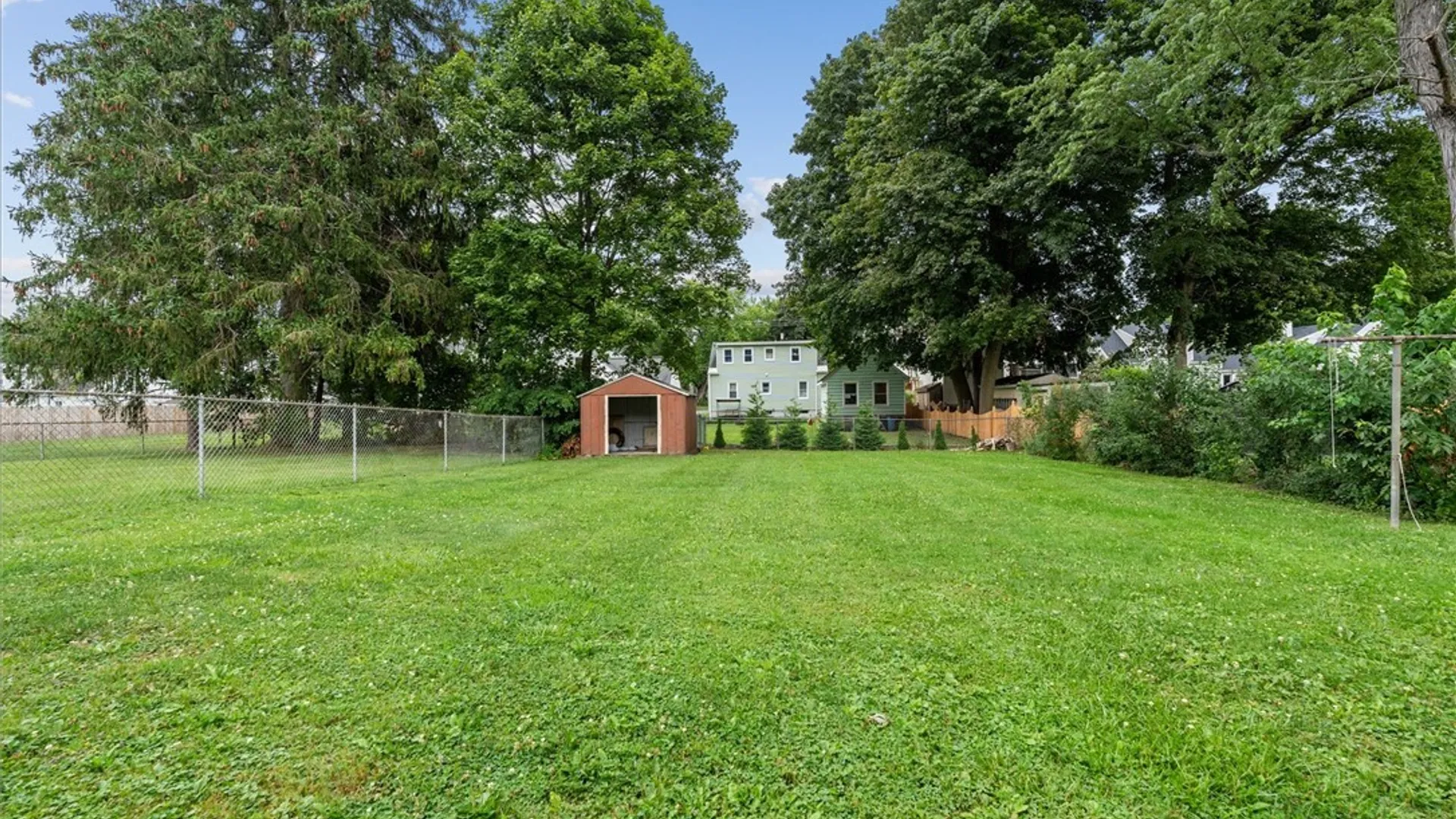Property at 211 Windemere Road, Geddes, NY 13219 23