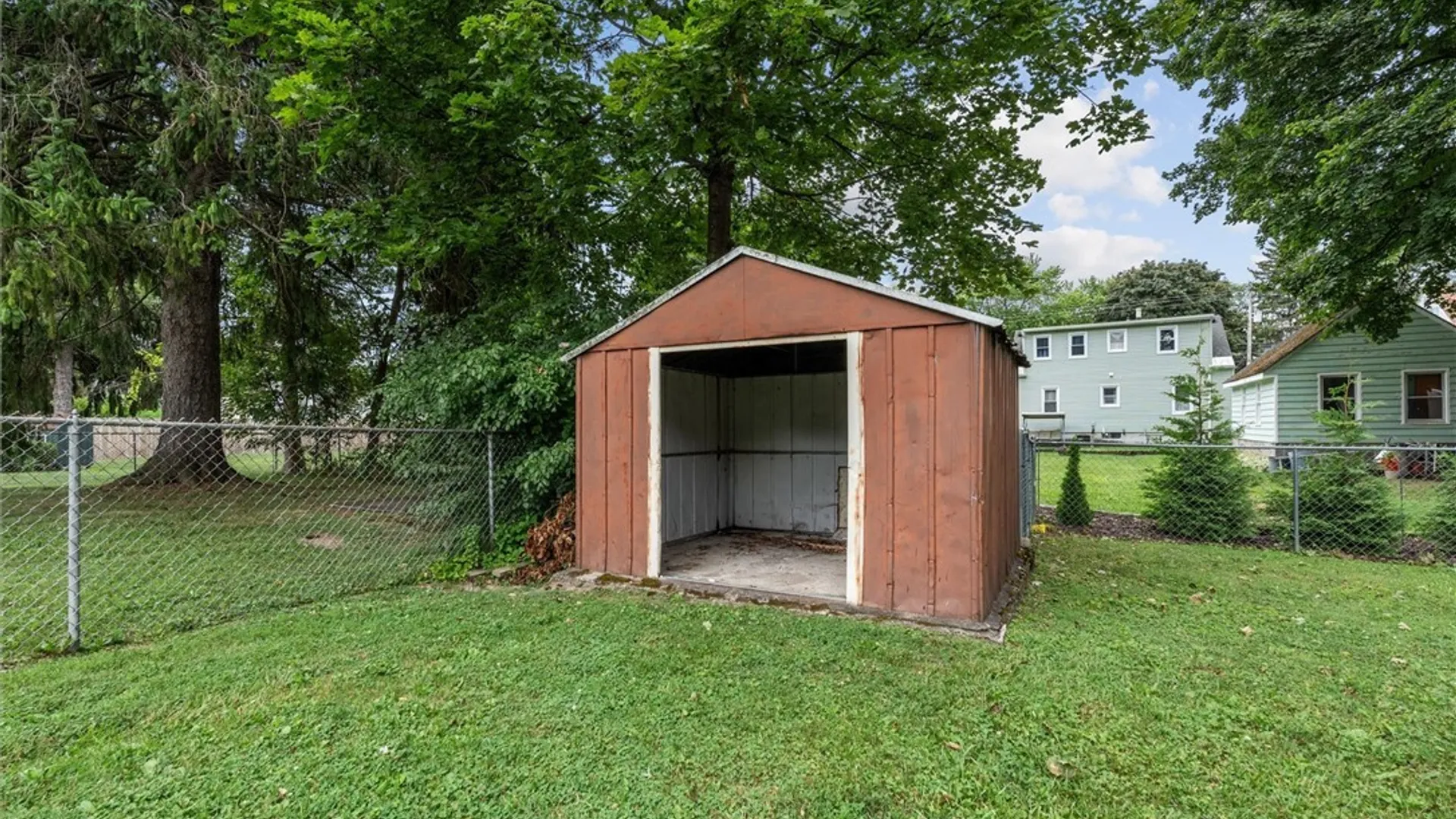 Property at 211 Windemere Road, Geddes, NY 13219 25