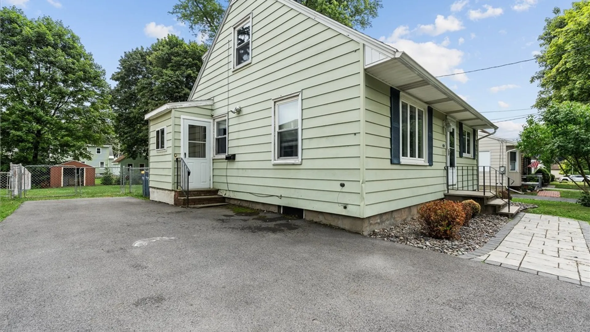 Property at 211 Windemere Road, Geddes, NY 13219 32
