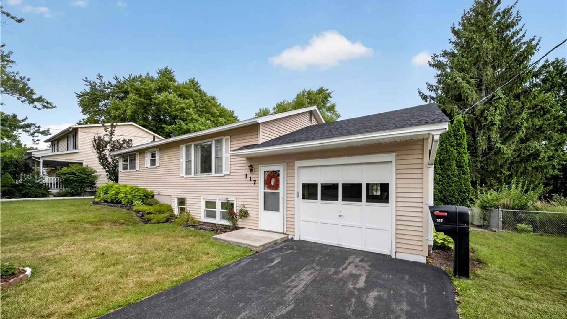 Property at 117 Suffolk Road, Camillus, NY 13219 3