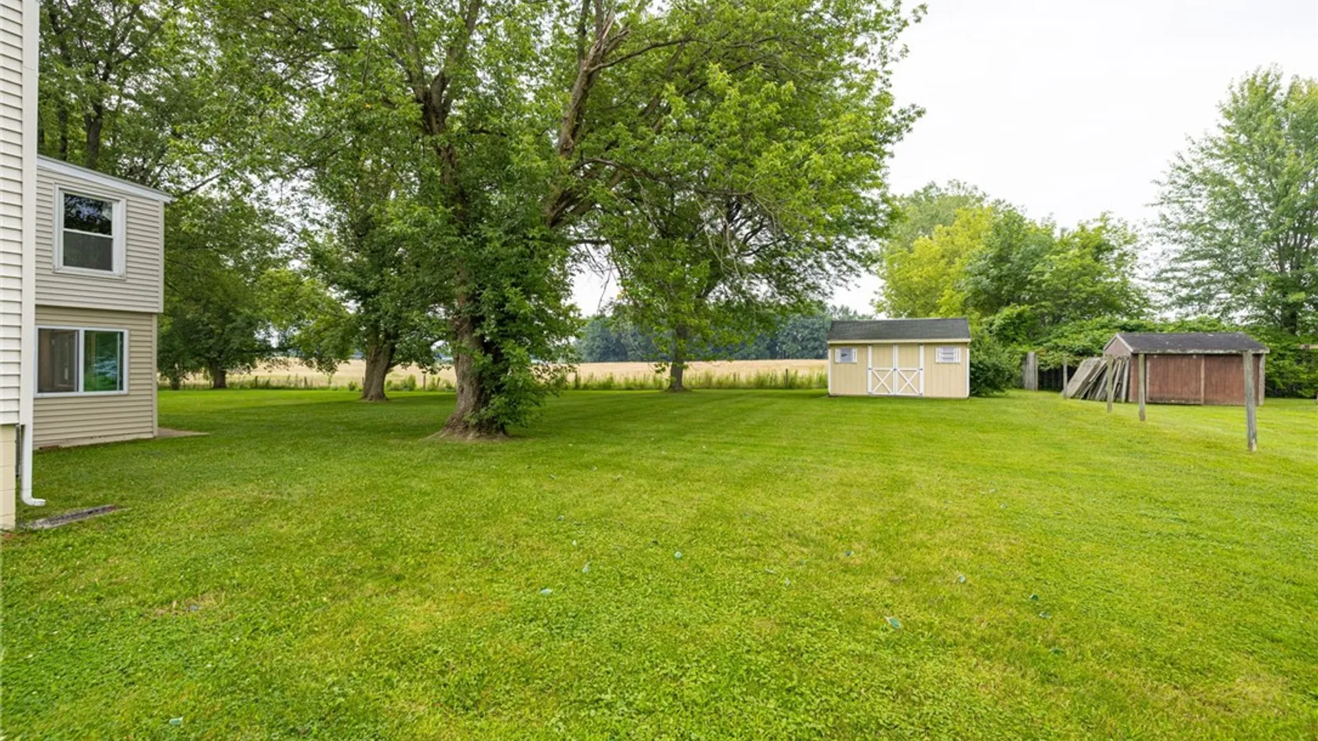 Property at 1964 Paddy Ln, Ontario, NY 14519 37